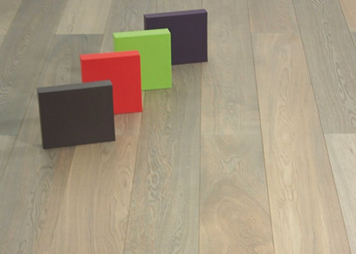 Parquet Contrecollé Chene Premier/Rustique - 14 x 189 x 1860 mm - fumé - huilé blanc - LPCC