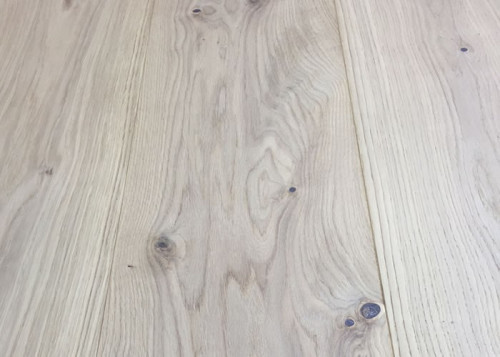 Parquet massif Chêne Rustique - 20 x 140 mm - brut