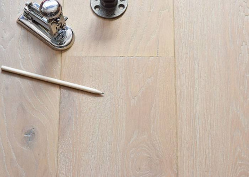 Parquet contrecollé chêne Canyon - 15 x 190 x 1900 mm - teinté huilé blanc