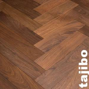Parquet contrecollé à bâtons rompus en Ipé Tajibo Lapacho