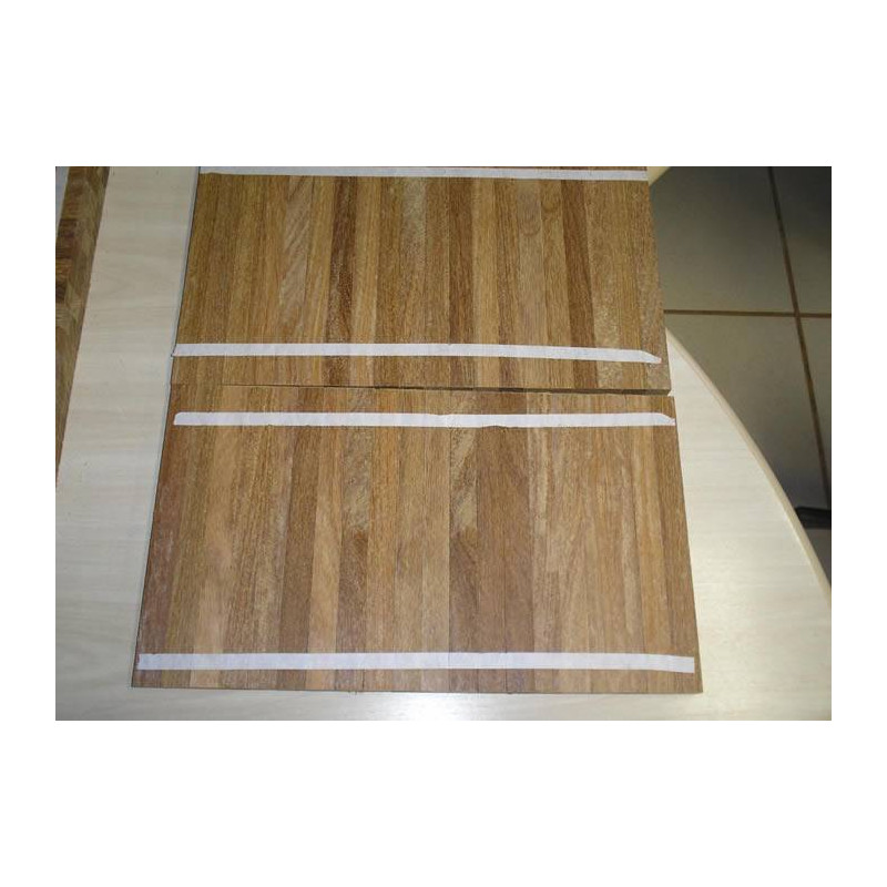 Échantillons de revêtement de sol en bois, parfaits pour apporter une touche naturelle et chaleureuse à votre espace.