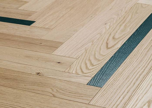 Parquet contrecollé Bâton Rompu Chêne - 11 x 50-100 x 700 mm - pré-fini - prestige