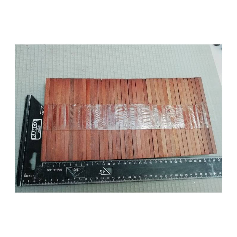 Parquet Parquet industriel Doussié d'Asie - 23 x 08 x 160 mm - motif sur chants - PROMO