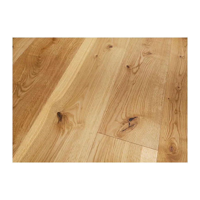 Parquet massif Chêne rustique verni mat, détail lame avec insert laiton