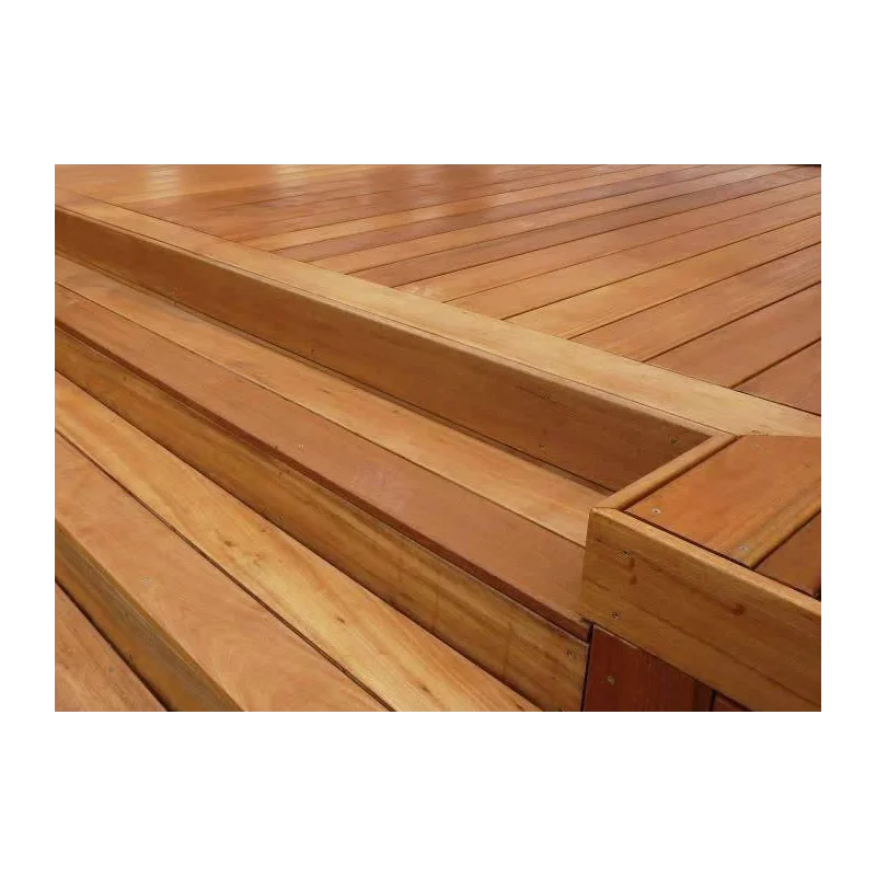 Lame de terrasse Iroko XXS bois exotique — terrasse extérieure pose chevrons