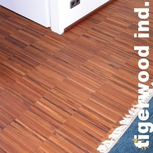 Parquet industriel sur chants en Tigerwood