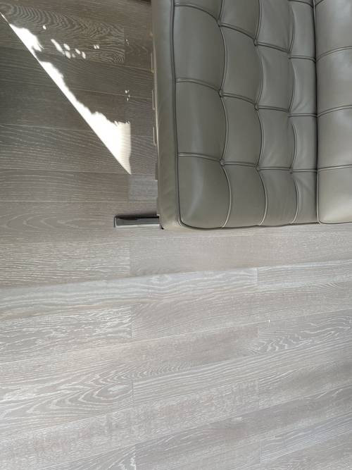 Parquet contrecollé Chêne Rustique - 15 x 170 mm - verni - teinté gris