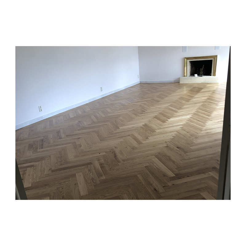 Parquet Parquet contrecollé Chêne Premier/Rustique Bâton Rompu - 15 x 90 x 600 mm - verni naturel - Caen