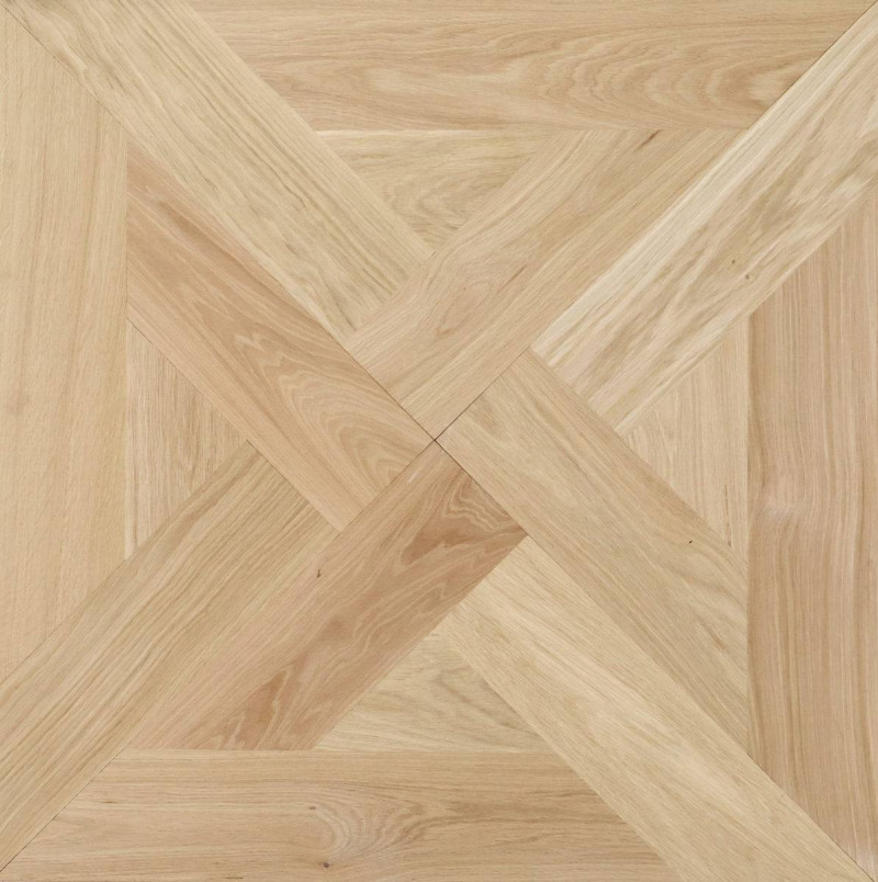 Découvrez notre magnifique parquet en bois clair, alliant élégance et modernité pour sublimer vos espaces de vie.