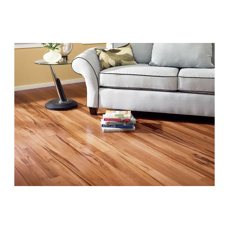 Parquet lames droites Chêne — salon lumineux — pose collée