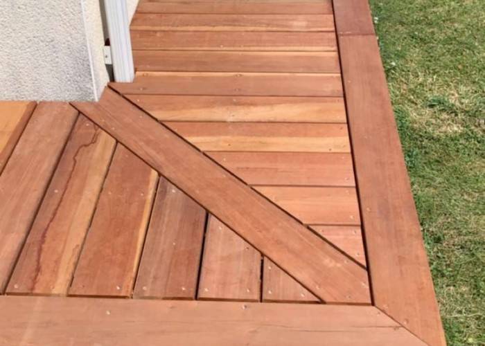 Lames de terrasse Niové - 21 x 145 x 1800- mm - 2 faces lisses