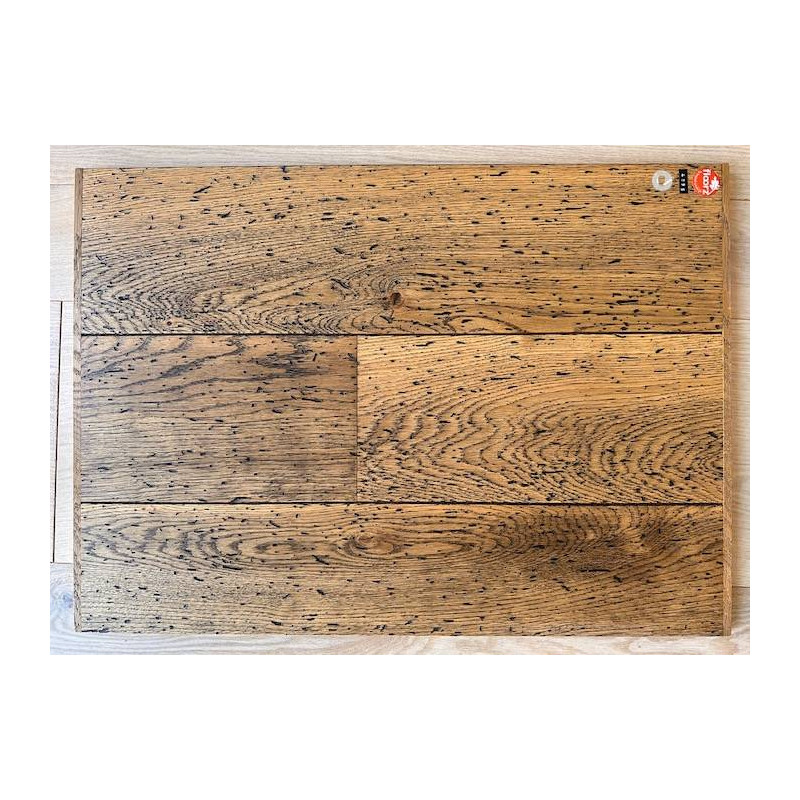 Parquet Parquet contrecollé Chene RU/CA - 16 x 180 mm - huilé doré - effet brûlé