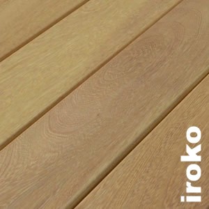 Poteaux en Iroko - 155 x 155 mm - brut de sciage