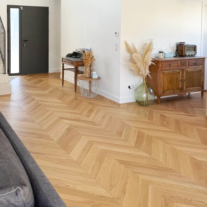 Parquet contrecollé Chêne Premier Point Hongrie - 12 x 100 x 600 mm - huilé ou verni - Haussmann