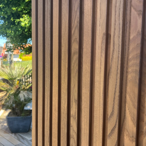 Bardage en Frêne Thermotraité - 21 x 135 mm - flex