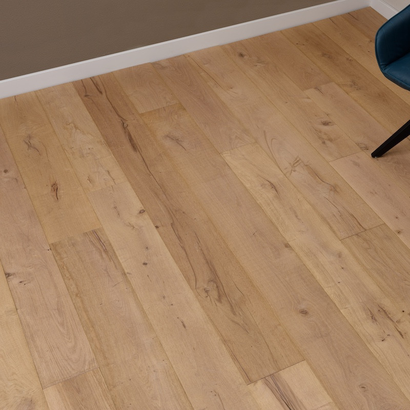 Parquet chêne Cotton brut 15×220×2200 mm — 2 chanfreins, 84 €/m² HT | Floorz™
