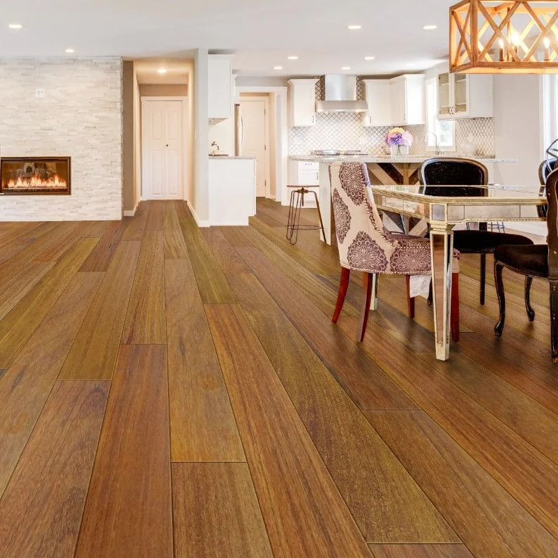 Parquet massif Cumaru 14 x 120 mm verni - dès 70 €/m² HT - réservez avant rupture | Floorz™