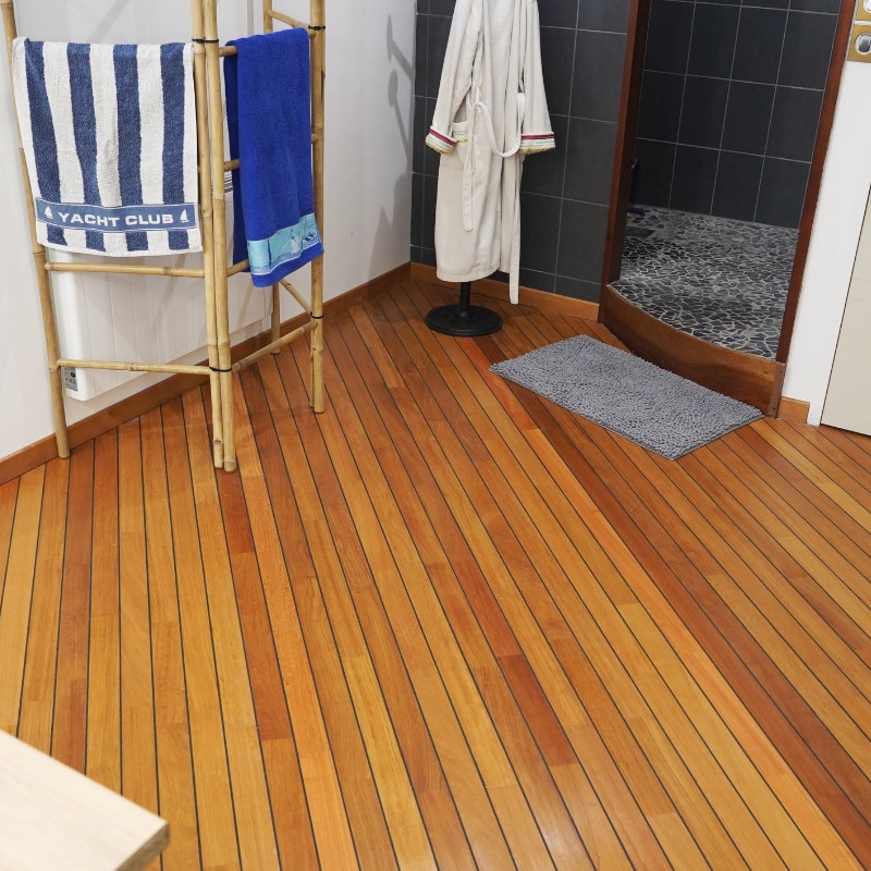 Doussié 15 x 130 mm Pont de Bateau huilé contrecollé - prix sur devis - conseil gratuit | Floorz™
