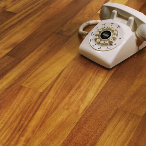 Parquet contrecollé Iroko - 10 x 60/75 mm - verni satiné