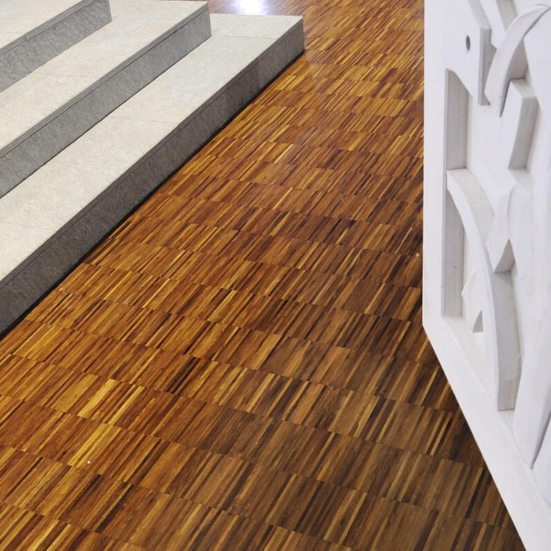 Parquet industriel Iroko 14 x 17 x 210 mm brut - dès 25 €/m² HT - fin de série | Floorz™