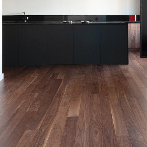Parquet contrecollé Noyer Américain Nature - 12 x 120 mm - verni ou huilé
