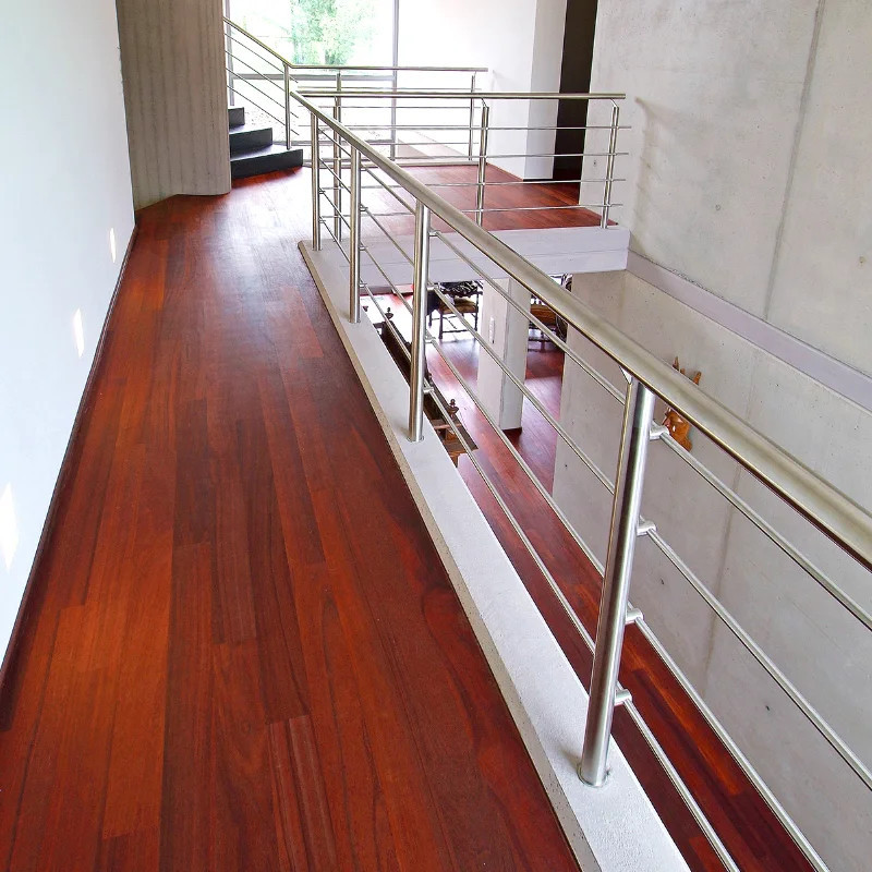 Padouk 14 x 120 mm verni - dès 88 € /m² HT - réservez avant rupture | Floorz™