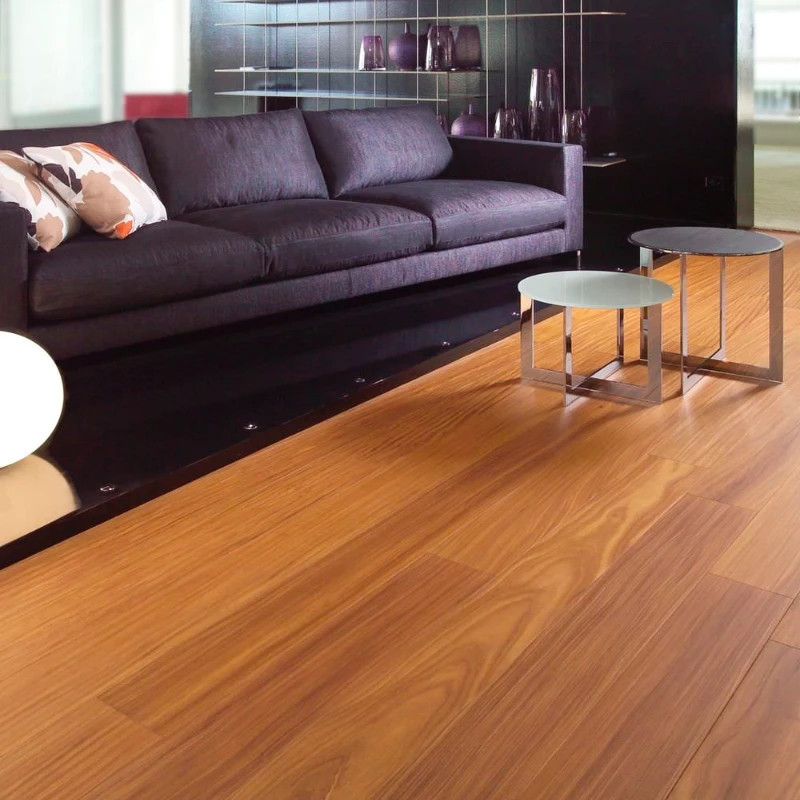 Afrormosia 14 x 195 mm verni effet huilé brossé - Prix sur devis - Conseil gratuit - en stock maintenant | Floorz™