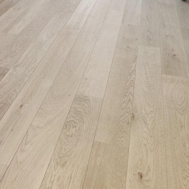 Chêne Rustique contrecollé 12x180mm brut - dès 72 €/m² HT - offre limitée | Floorz™