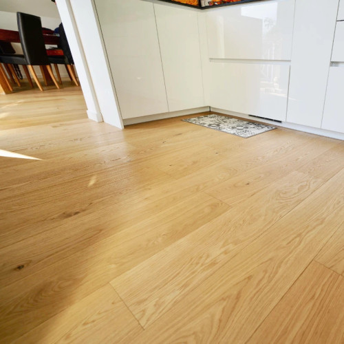 Parquet contrecollé Chêne Rustique - 11 x 120 x 1200 mm - verni