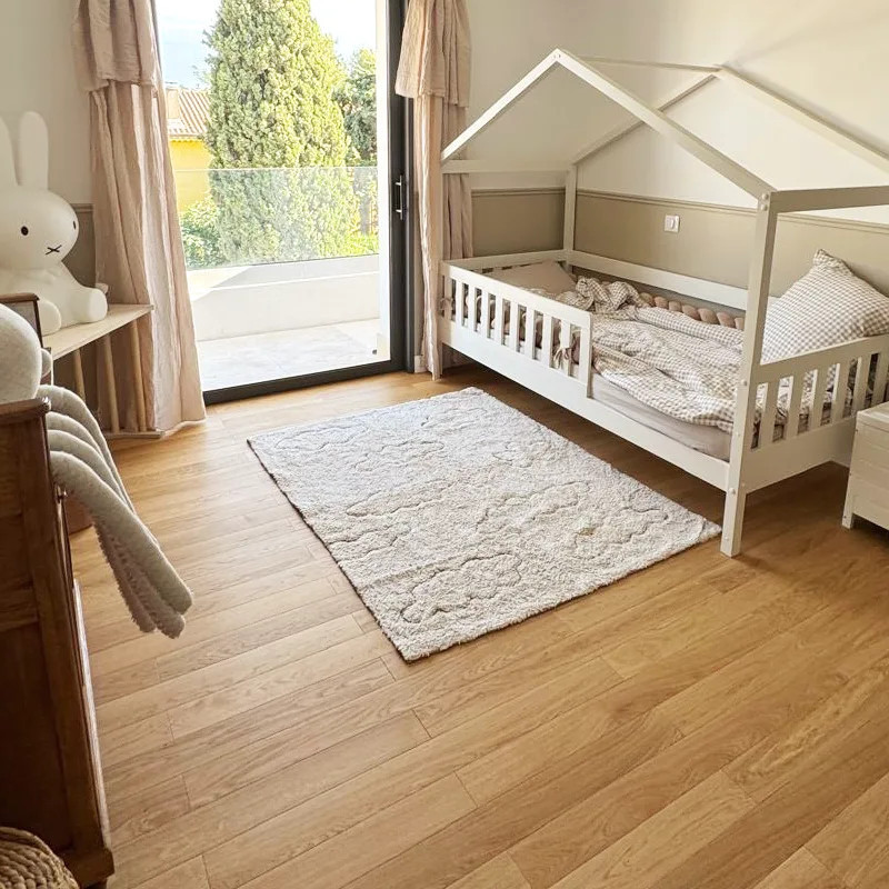 Chêne Premier 10 x 70 x 490 mm brut - Prix sur devis - Conseil gratuit | Floorz™