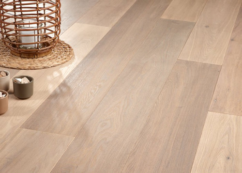 Parquet Contrecollé Chêne Premier - 15 x 189 x 1860 mm - Huilé blanc - Fumé