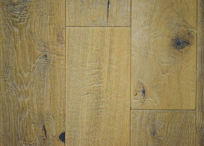 Parquet contrecollé Chêne Rustique - 12 x 158 mm - raboté - vieilli - brossé - huilé - teinté