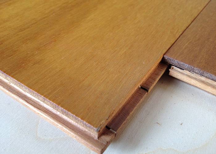 Parquet massif Tatajuba - 10 x 70 mm - Verni - PROMO