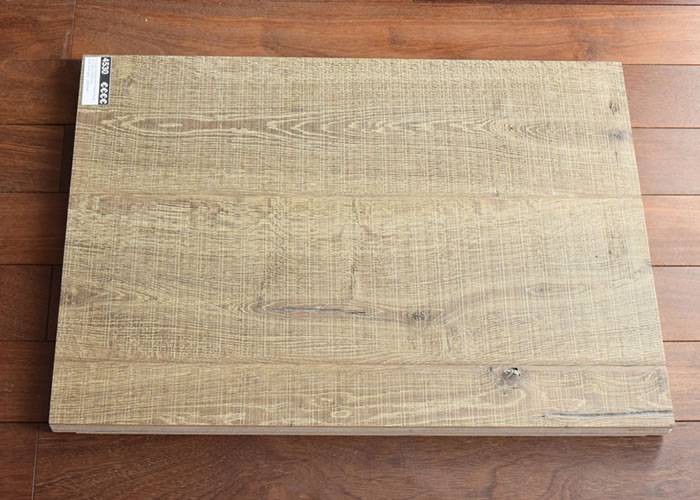 Parquet contrecollé Chêne Rustique - 15 x 220 x 2200 mm - huilé brun-gris - ultra mat