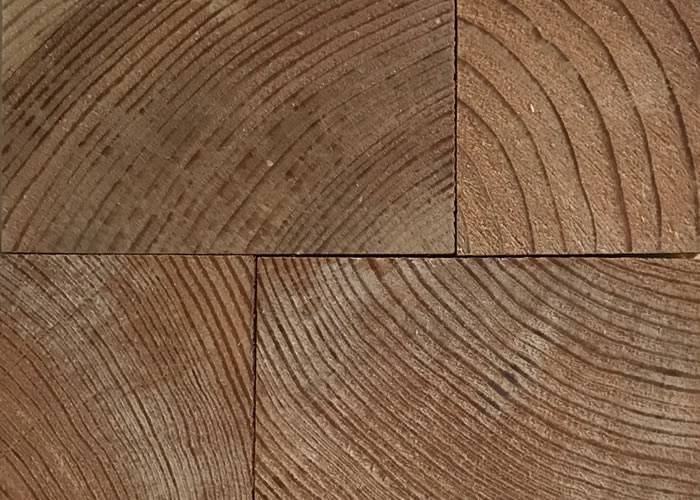 Parquet massif en bois de bout Pin - 30 x 58 x 90 - Brut