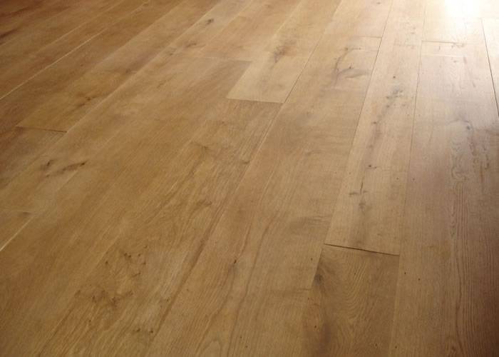 Parquet massif Chêne Premier - 20,5 x 140 mm - verni ultra mat