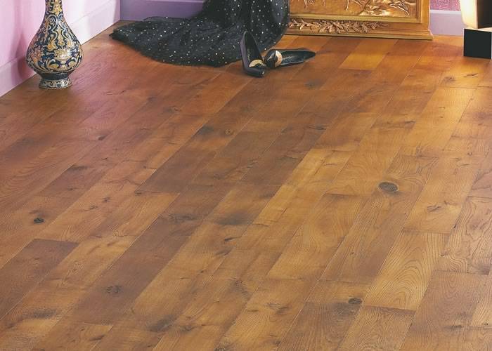 Parquet contrecollé Chêne Rustique/Campagne - 12 x 180 mm - verni mat - DDBE