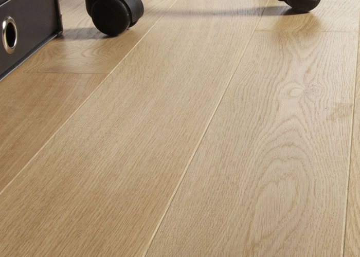 Parquet contrecollé Chêne Premier - 16 x 90 mm - verni trafic intense