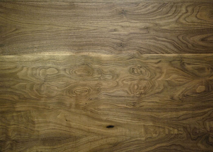 Parquet contrecollé Noyer Américain Nature - 12 x 90 mm - verni teinté café