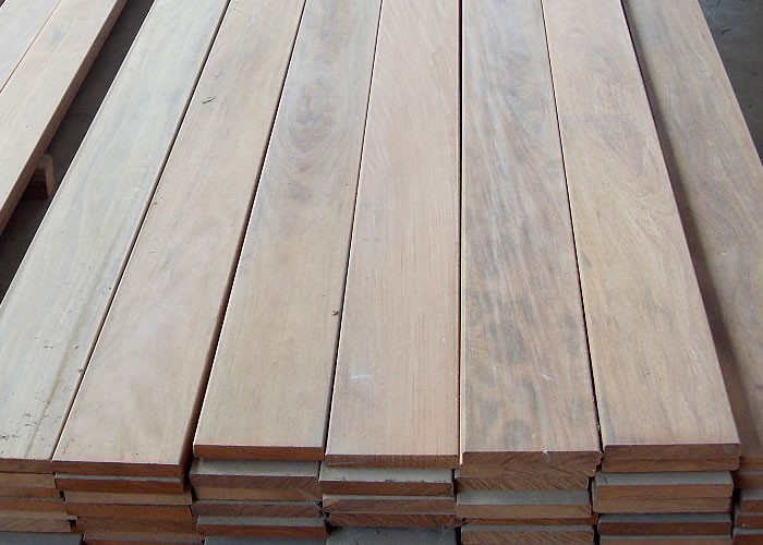 Lames de terrasse Ipé - 20 x 140 x 1850 mm - 2 faces lisses - PROMO