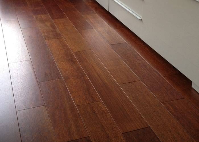 Parquet massif Merbau - 14 x 140 mm - verni mat - Bali