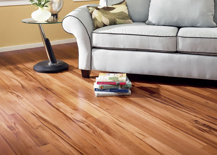 Parquet massif Tigerwood Muiracatiara - 19 x 90 mm - verni