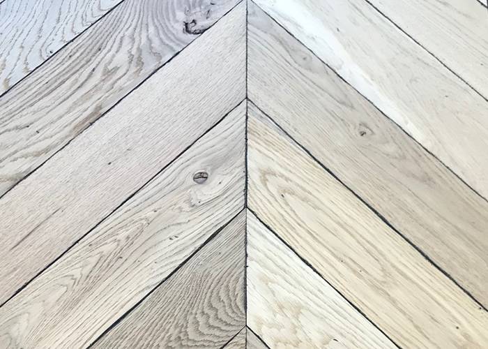 Parquet contrecollé Chêne Opéra Point Hongrie - 16 x 90 x 500 mm - huilé naturel