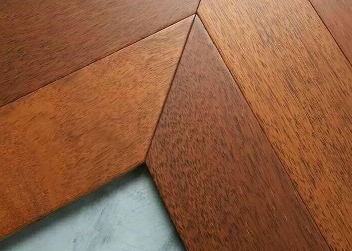 Parquet massif Merbau Point Hongrie - 14 x 130 x 700 mm - brut - Brest