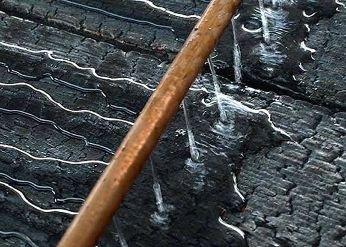 Bardage en bois brûlé Epicéa - 21 x 135 x 4200 mm - brûlé noir - rainures languettes