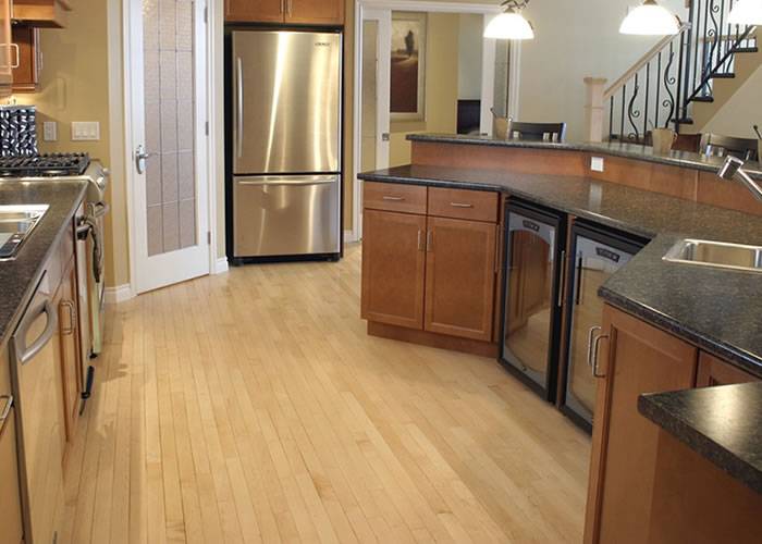 Parquet contrecollé Erable Sycomore Rustique - 10 x 120 x 1200 mm - verni