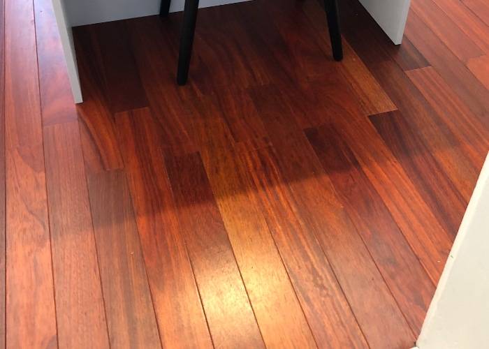 Parquet contrecollé Padouk - 12 x 90 mm - verni satiné