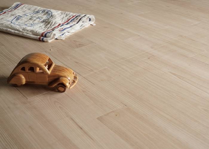 Parquet massif Châtaignier AB - 23 x 70 mm - brut