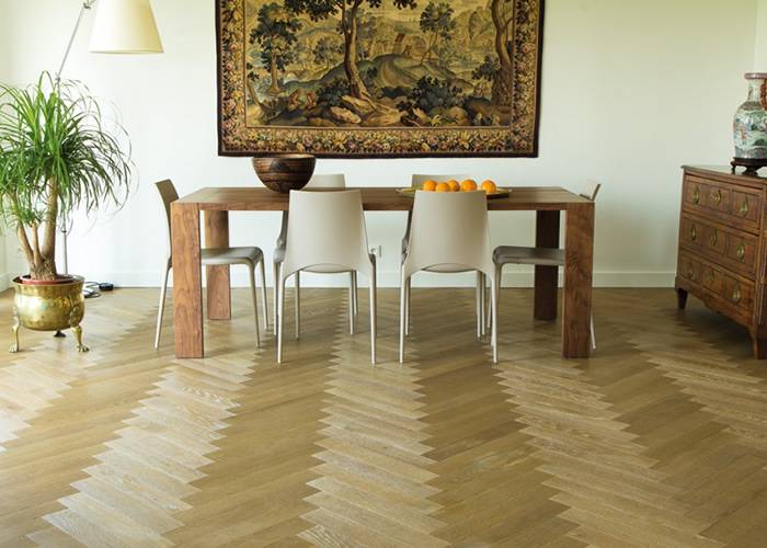 Parquet contrecollé Chêne Premier Bâton Rompu - 10 x 70 x 490 mm - brut - Toulon