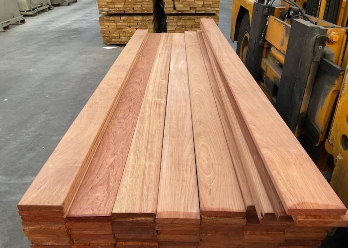 Lames de terrasse en exotique à visser en Jatoba
